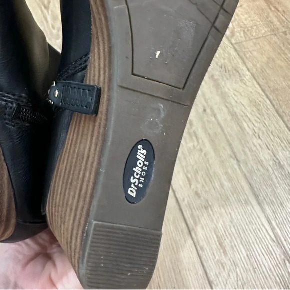 Dr. Scholl’s Daina Women’s Black Wedge Booties Memory Foam Cool Fit Size 6.5 GUC - Picture 10 of 11